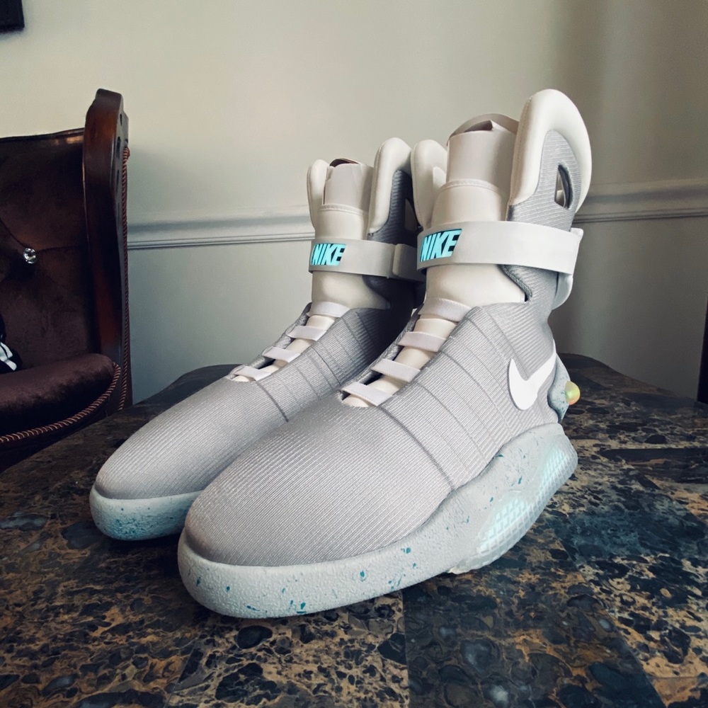 Nike air mag back to the future